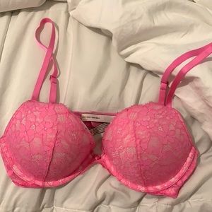 VA DREAM ÁNGELS PUSH UP BRA
